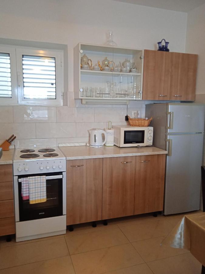 Apartment Davor Gradac  Exterior photo